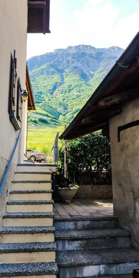 Fully, Valais Chalet Accueillant Avec Cheminee Villa ภายนอก รูปภาพ